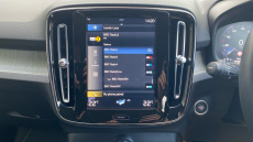 Volvo Xc40 2.0 B4P Inscription 5dr AWD Auto Petrol Estate